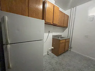 Rented by Astorian Realty Group LLC