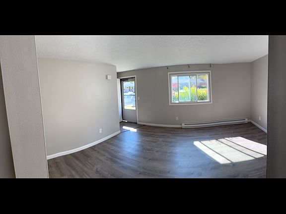 3rd image of 2530 Haviland Ct