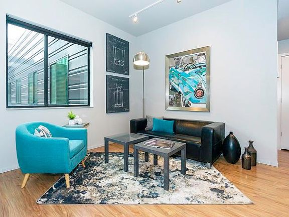 The charming living room of the Peso