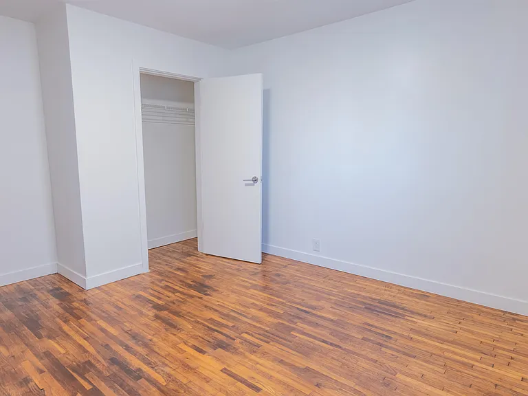 2185 Oxford St #103 — Photo 10