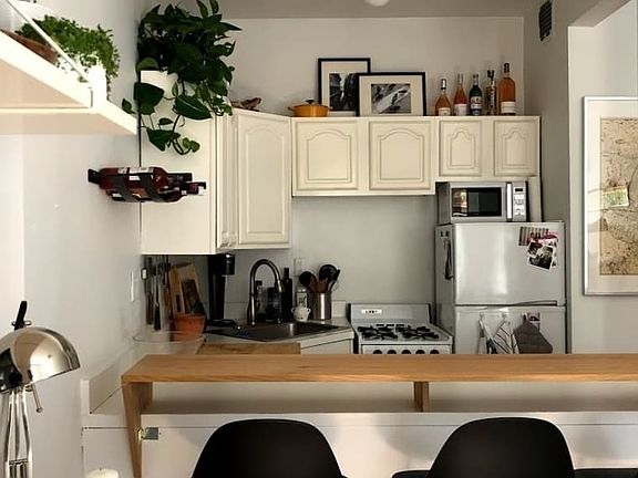 5th image of 765 Washington St #5B