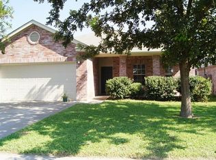 123 Valley Run Trl, Elgin, TX 78621
