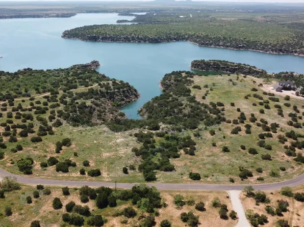 107 Sierra Vista Dr, Justiceburg, TX 79330