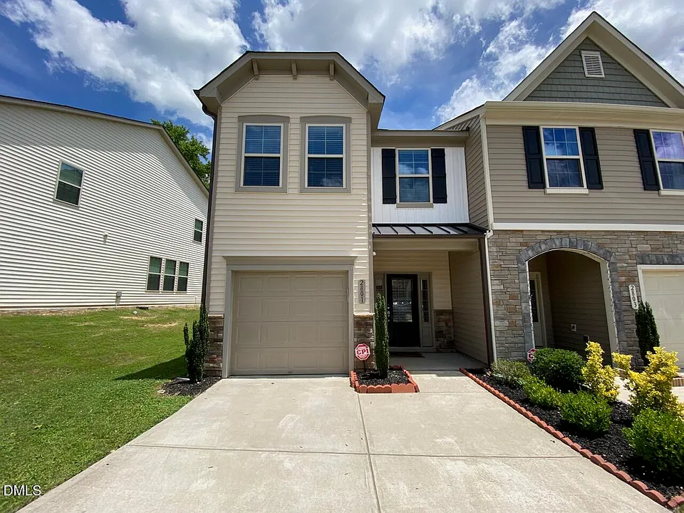2801 Benevolence Dr