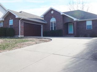 3004 W Trevor Trl, Ozark, MO 65721