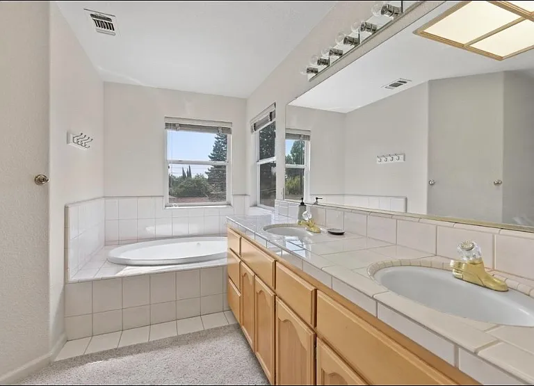 6816 Appomattox Way — Photo 15