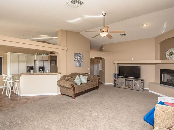 5th image of 3768 Texoma Dr