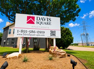 Davis Square Apartments, North Richland Hills, TX 76180