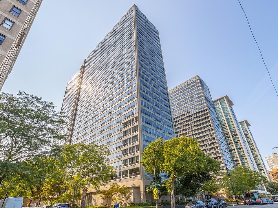 1st image of 3550 N Lake Shore Dr APT 2204