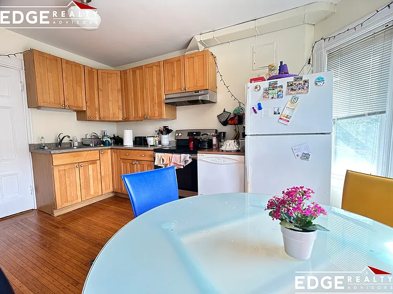15 Elko St #2A — Photo 10