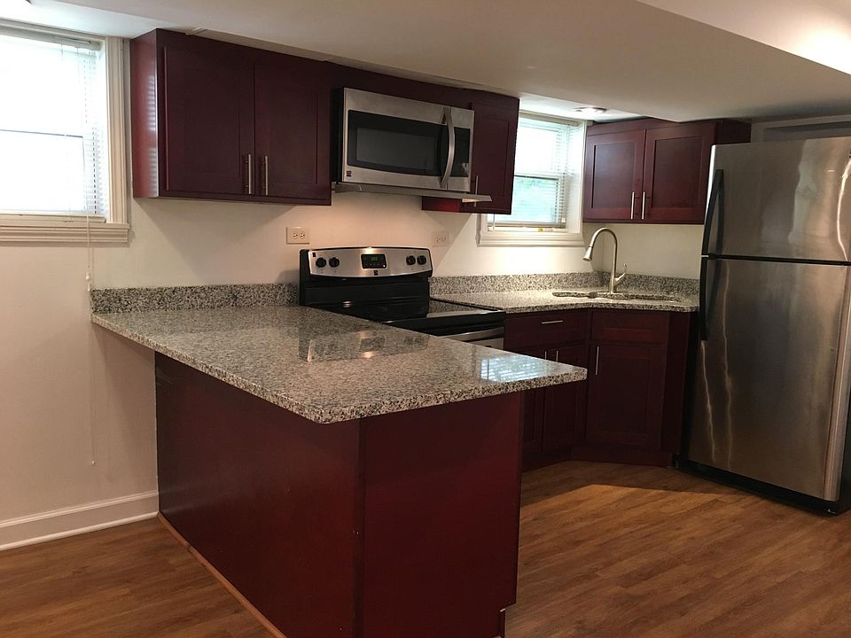 1st image of 818 Mulford St #B