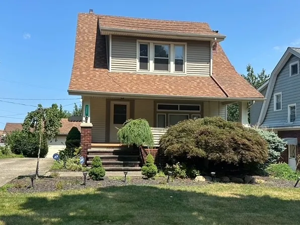 2064 Hillcrest Ave, Cleveland, OH 44109