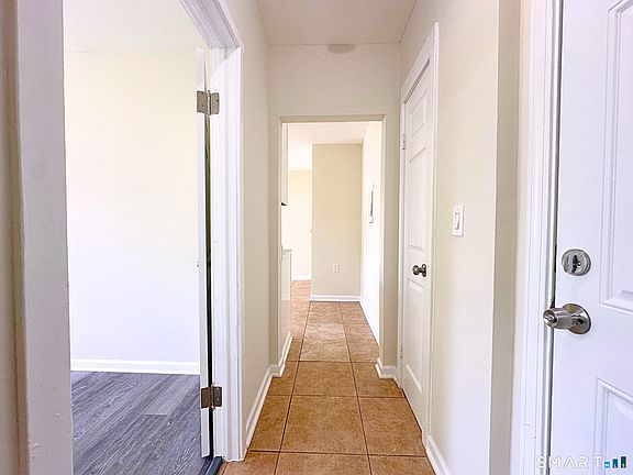 3rd image of 28 Sexton St #3N