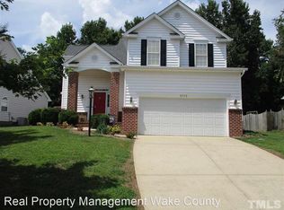 8712 Blakehurst Dr, Raleigh, NC 27617