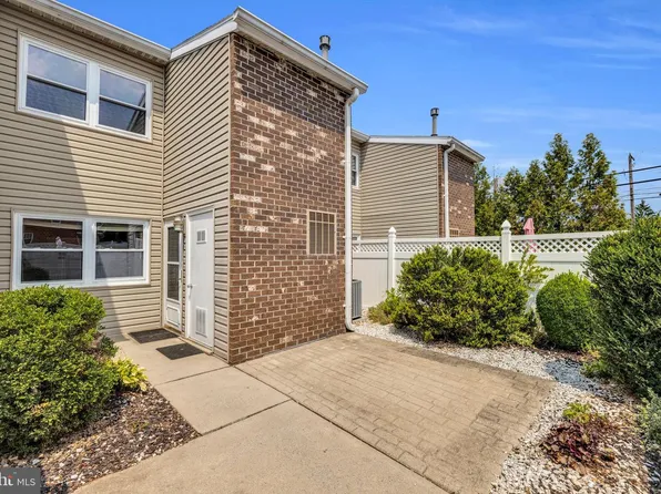2900 State Hill Rd APT I15, Reading, PA 19610