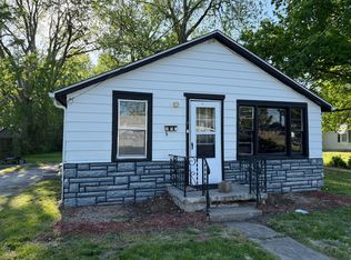 257 S Miami Ave, Marshall, MO 65340