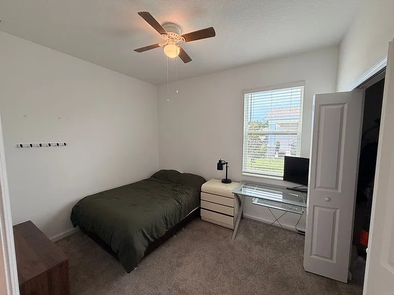 9502 Revere Ave — Photo 13