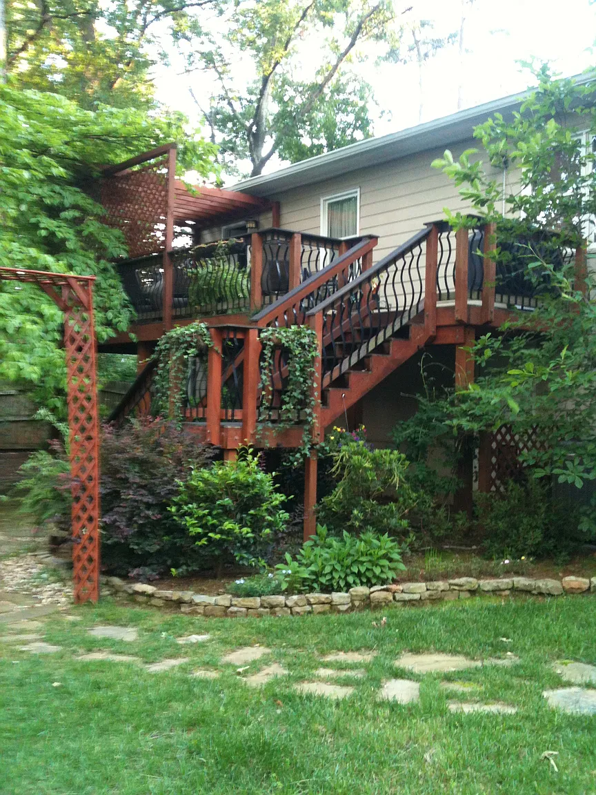 1258 Bouldercrest Dr photo 1