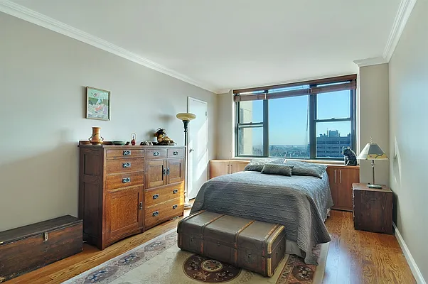 Sold by Corcoran | media 18