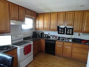 4th image of 501 Waco Ln