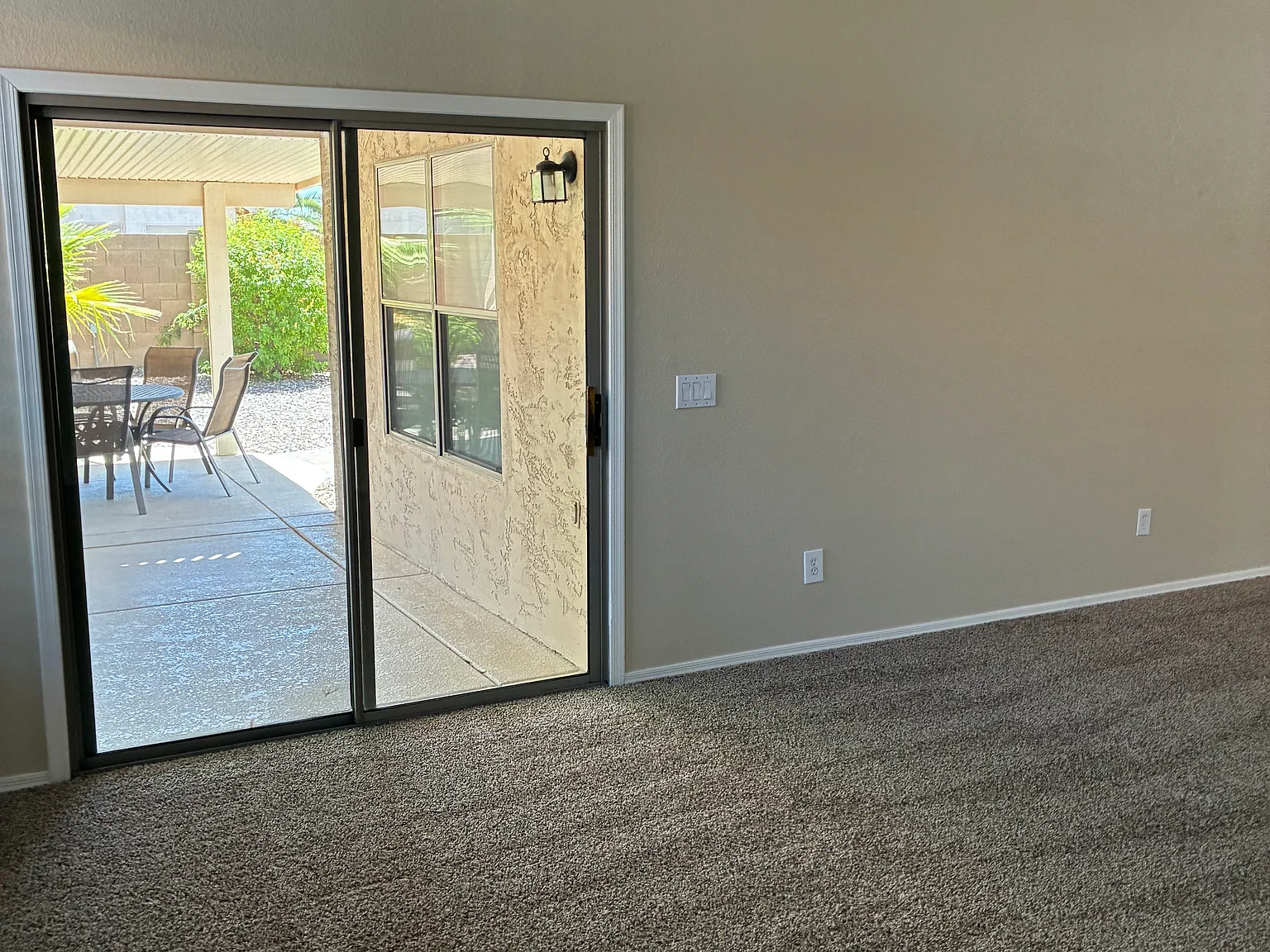18113 W Buena Vista Dr — Photo 1