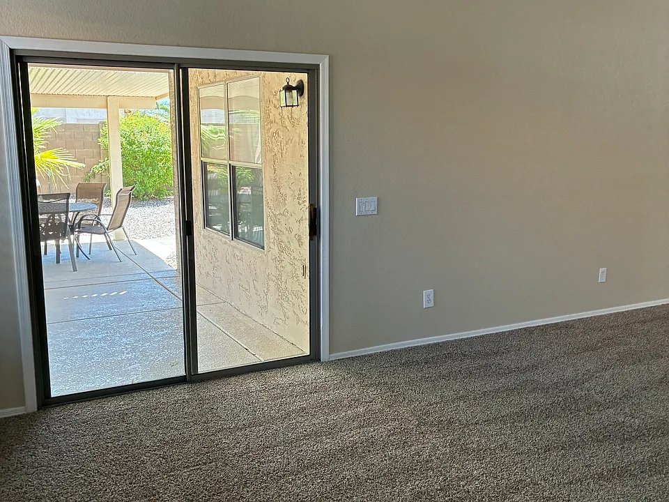 18113 W Buena Vista Dr