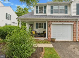 1009 Red Rock Cir, Royersford, PA 19468