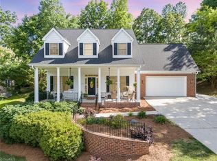 324 White Oak Rd, Thomasville, NC 27360