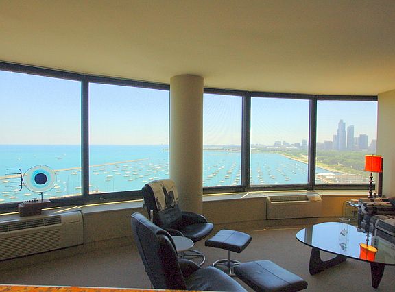 4th image of 155 N Harbor Dr APT 1309