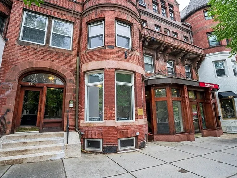 1402 Beacon St — Photo 17