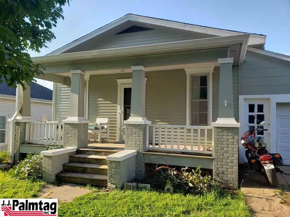 1215 16th St, Auburn, NE 68305