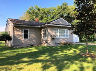 735 E Colfax St, Hastings, MI