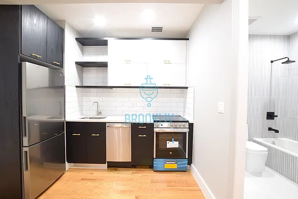 Rented by null | media 3