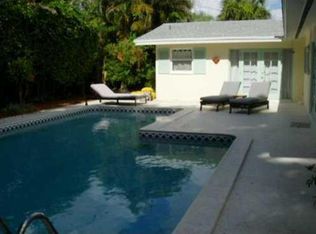 220 Puritan Rd, West Palm Beach, FL 33405