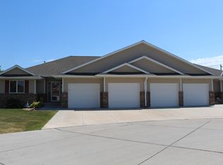 5820 Avenue N #6, Kearney, NE 68847