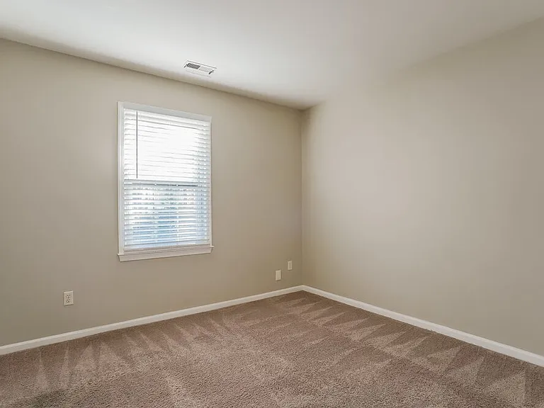 1608 Maybrook Dr — Photo 15