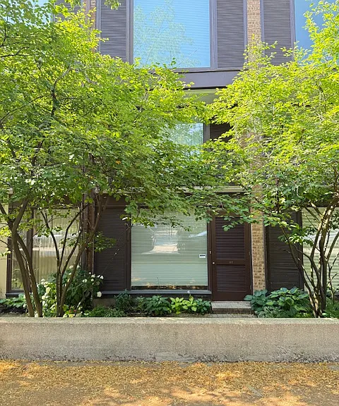 235 W Eugenie St #G2 — Photo 2