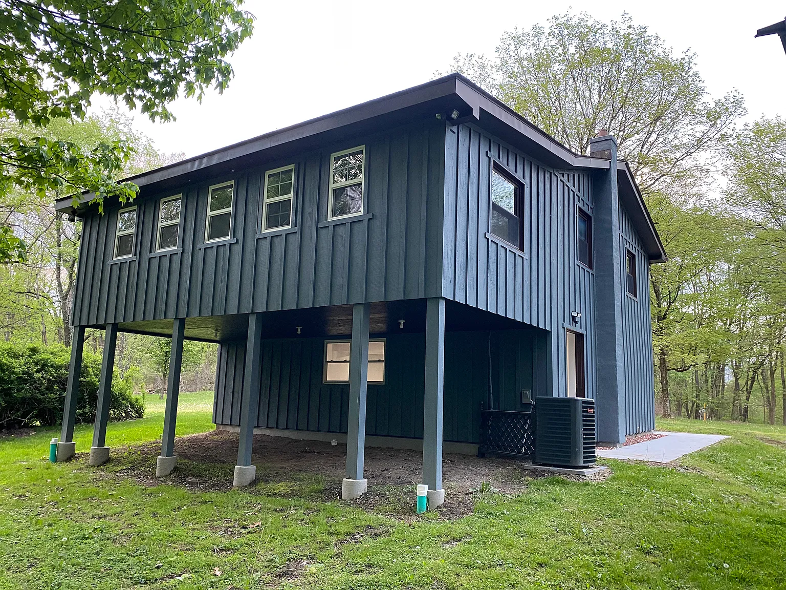 146 Forest Dr — Photo 4