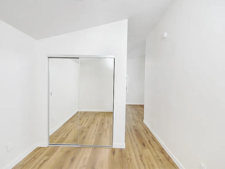5311 Hewlett Dr — Photo 24