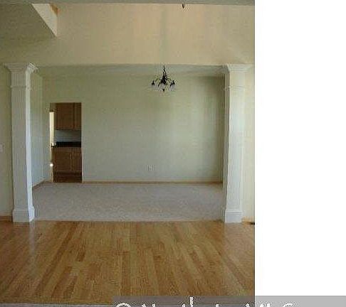 3rd image of 12307 Jefferson Street