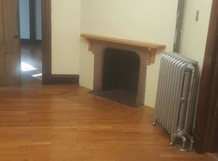 45 Hungerford St, Hartford, CT 06106