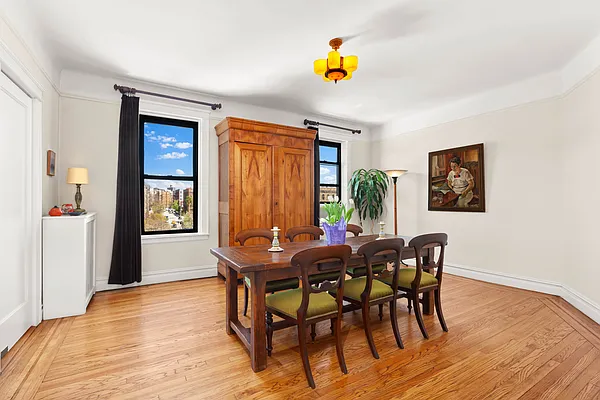 Sold by Compass | media 4