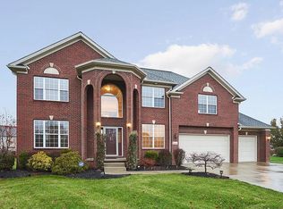 10311 Townley Ct, Aurora, OH 44202