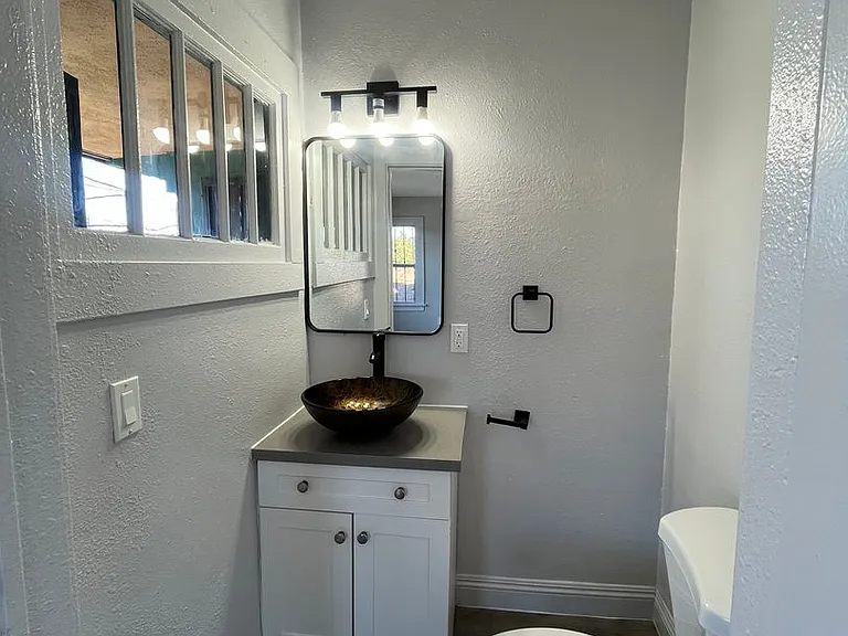 4277 S Kansas Ave — Photo 12