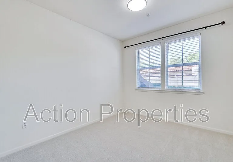 800 S Abel St #100 — Photo 15