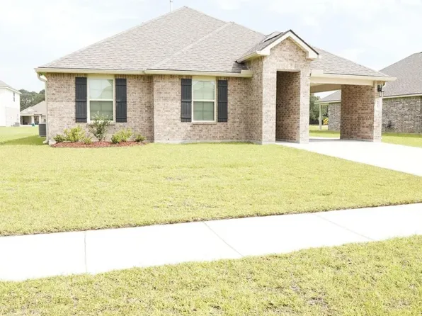 5400 Greenridge Ln, Zachary, LA 70791