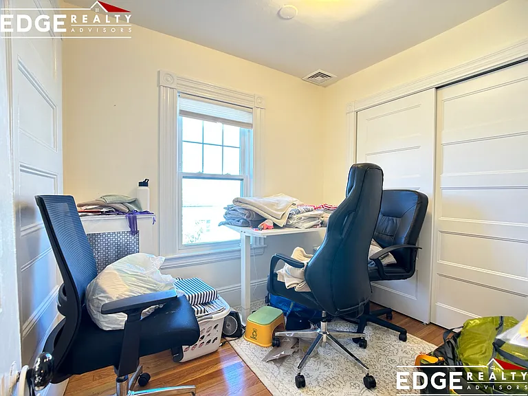 12 Hopedale St — Photo 13