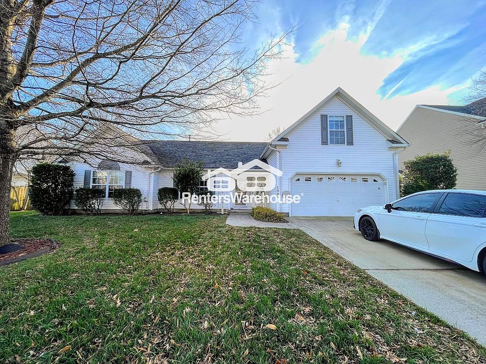 1st image of 1009 Hawthorne Farm Ter