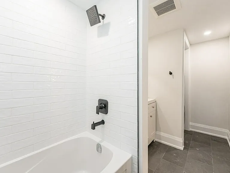 197 Edgar St #3 — Photo 17