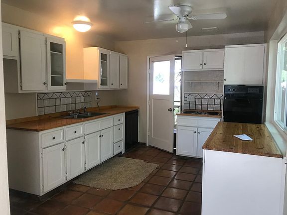 2nd image of 1042 Bridgeview Dr